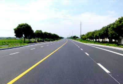 江西省兴国县经济开发区南区二期纬四路和纬五路道路路基工程